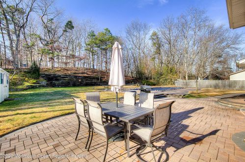 82 Buckingham Dr, Jackson Twp NJ 08527-2640 exterior