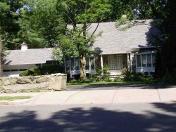 348 Dedham St, Newton, MA 02459-2928