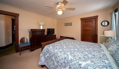 68 Eunice Ave, Worcester MA 01606-3132 exterior