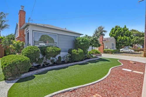 15057 Dewey St, San Leandro CA  94579-1605 exterior