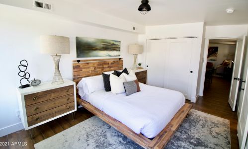 1719 Fairmount Ave, Phoenix AZ 85016-6719 exterior