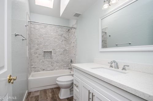 3233 Briarwood Ter, Phoenix AZ 85048-0154 exterior