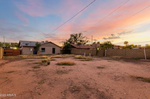 1206 Adams, Phoenix AZ 85034-1120 exterior