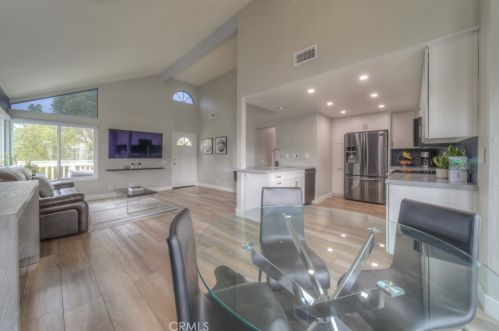 57 Remington, Irvine CA  92620-5730 exterior