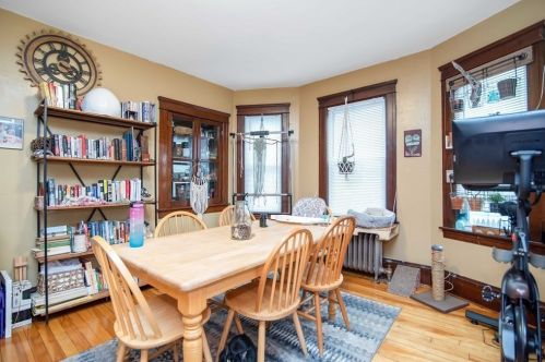 90 Lovell St, Worcester MA 01603-2517 exterior