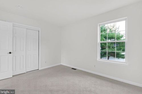 35 Gln Burnie Dr, Erial NJ 08081-4361 exterior