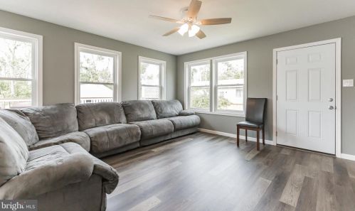 841 Boundary Rd, West Deptford NJ 08096-3614 exterior