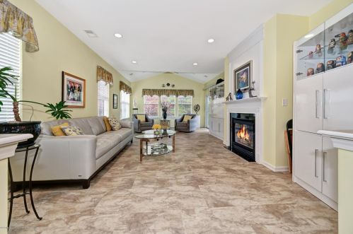 18 Nottingham Way, Jackson Twp NJ 08527-4374 exterior