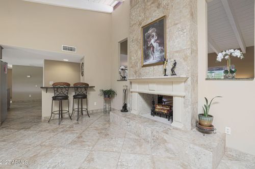 901 Beck Ln, Phoenix AZ  85022-3505 exterior