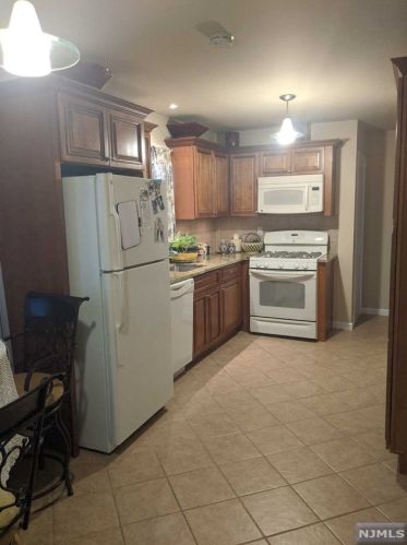 135 Sussex St, East Newark NJ  07029-2121 exterior