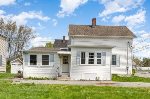 19 Friend St, Taunton, MA 02780-2923