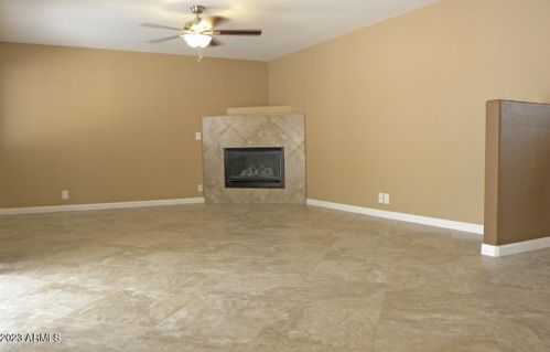 1332 Charleston Ave, Phoenix AZ  85022-1258 exterior