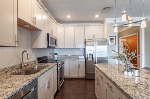 90 Trotter Rd, Weymouth, MA 02190