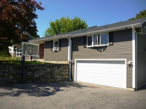 1 Minots St, Worcester, MA 01604-1839