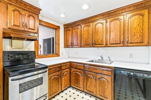 35 Crosby St, Arlington MA 02474-2257 exterior