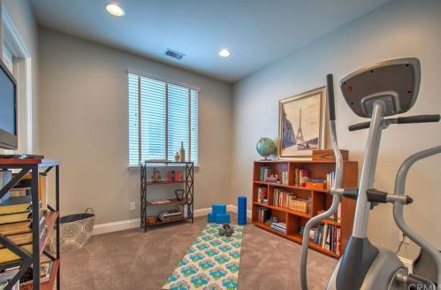 11 Oroville, Irvine CA 92602-0922 exterior