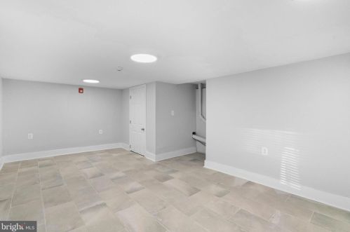 1815 20 St, Philadelphia PA 19145-2048 exterior