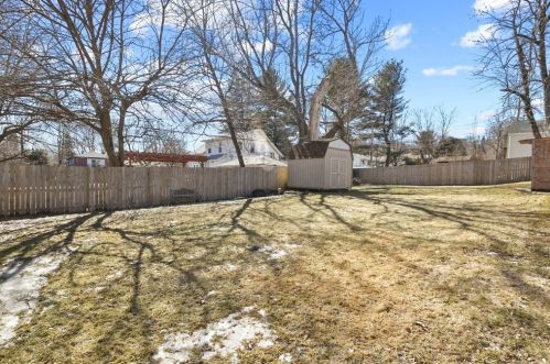 98 Kenberma Rd, Worcester MA 01604-5308 exterior