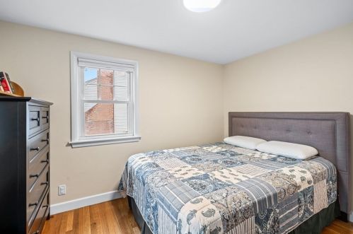 8 Clyde Ter, Arlington MA 02474-1509 exterior