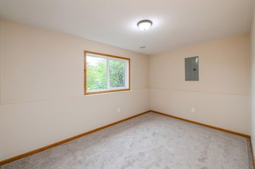 1411 3rd St, Princeton MN  55371-1572 exterior