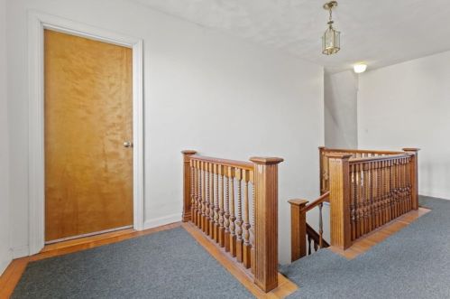 24 Newtonville Ave, Newton MA 02458-1828 exterior