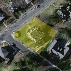 40 Chase St, Newton MA  02459-2214 aerial view