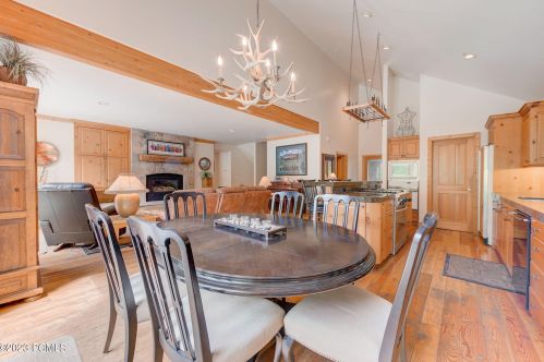 7794 Pinebrook Rd, Park City UT 84098-5348 exterior