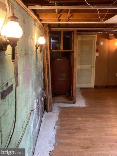 124 Military Dr, West Deptford NJ 08063-1507 exterior