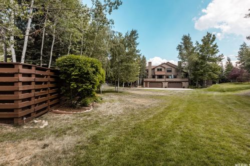 3073 Fawn Dr, Park City UT 84098-5368 exterior