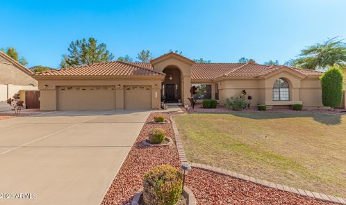 1149 Beverly Ln, Phoenix AZ 85032-3409 exterior