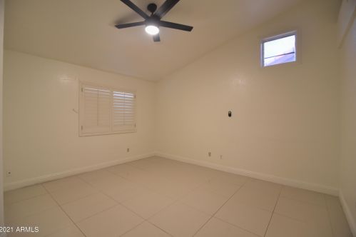 1932 Alta Vista Rd, Phoenix AZ 85041-5443 exterior