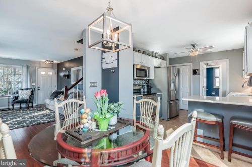 26 Sussex Dr, Carlisle PA 17013-1792 exterior