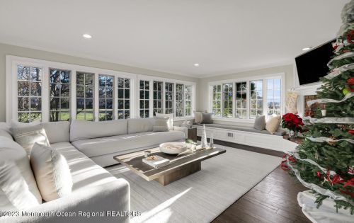 67 Rivers Edge Dr, Little Silver NJ  07739-1708 exterior