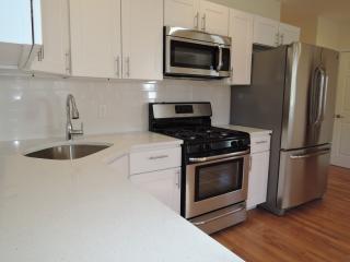 63 Gilbert St, Watertown MA  02472-1783 exterior