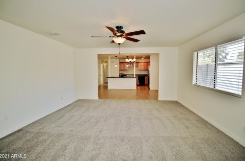 19215 29 Pl, Phoenix AZ 85008-2818 exterior