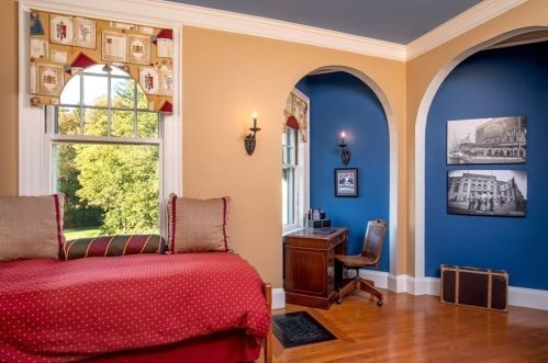 1 Sears Rd, Southborough MA 01772-1101 exterior