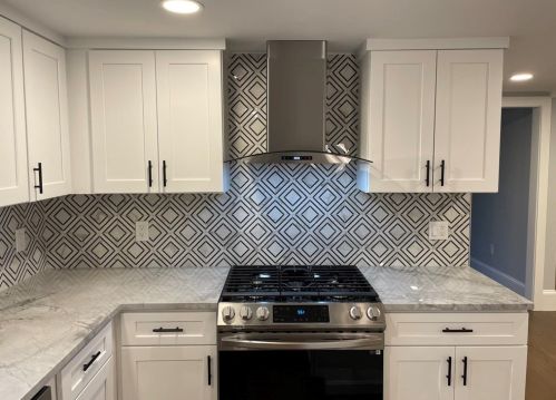 47 Boston Rd, Southborough MA  01772-1617 exterior