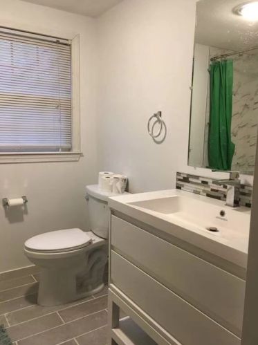 112 Marlboro Rd, Southborough MA  01772-1254 exterior