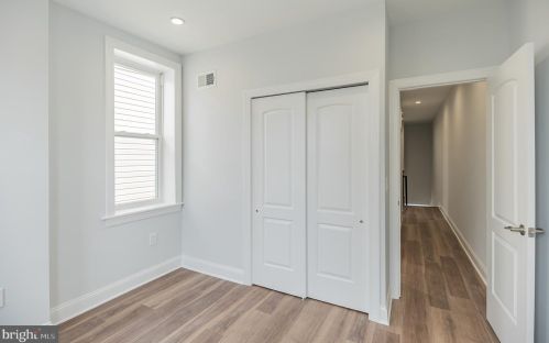 1812 20 St, Philadelphia PA 19145-2035 exterior