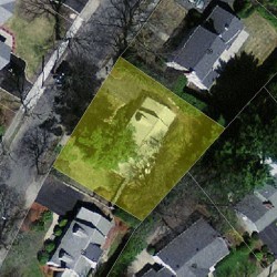 31 Clearwater Rd, Newton MA  02462-1132 aerial view