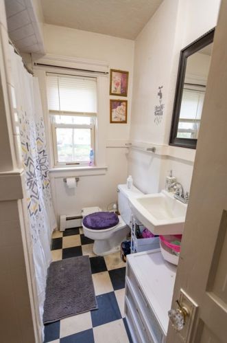 480 Salisbury St, Worcester MA 01609-1307 exterior