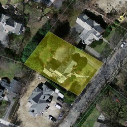 85 Dartmouth St, Newton MA 02465-2801 aerial view