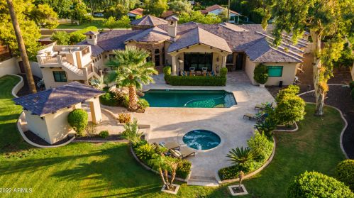 4450 54th St, Phoenix AZ 85018-1905 exterior