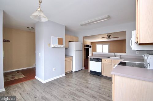 161 Evan Ct, West Deptford NJ 08086-2008 exterior