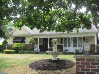 26 Hillside Ave, West Deptford, NJ 08093-1248