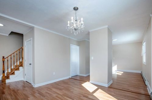 139 Haverhill St, Dracut MA 01826-5637 exterior