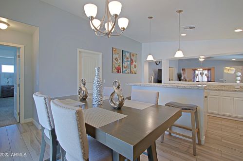 6426 38 Dr, Phoenix AZ 85029-2007 exterior