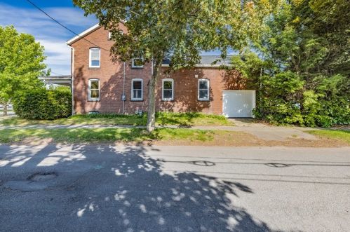 55 Silver St, Montgomery MA  01085-3644 exterior