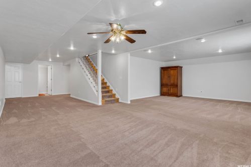 948 White Pne Way, Sandy UT exterior