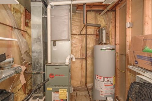 2 Mason St, Lawrence MA 01841-5109 exterior